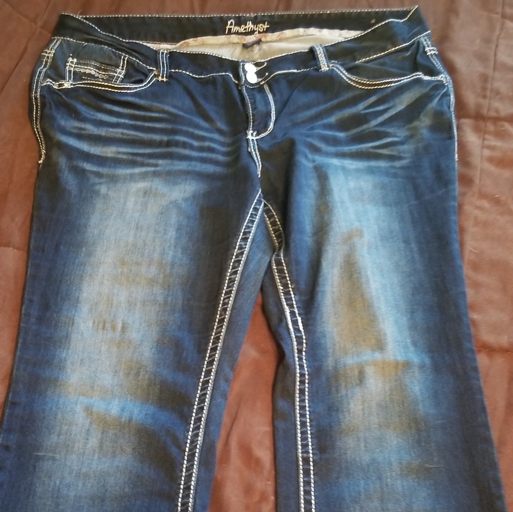 Amethyst Jeans, Size 20